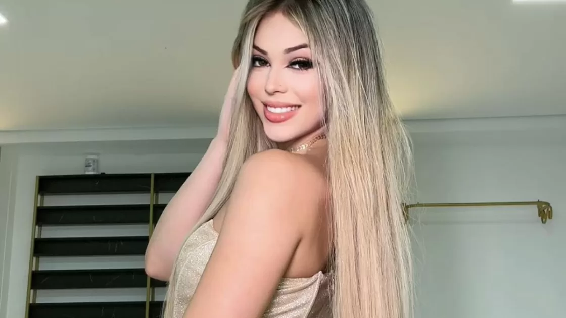 Quem é Melody_ A jovem cantora que conquistou o Brasil