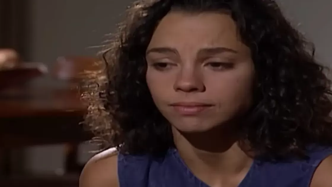 Joyce perde o bebê em Historia de amor